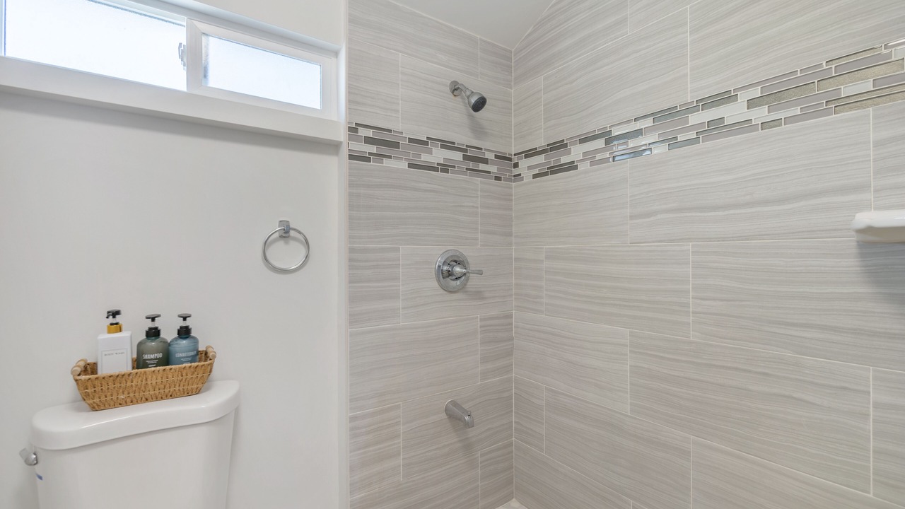 Photo of Bathroom in Wahiawa