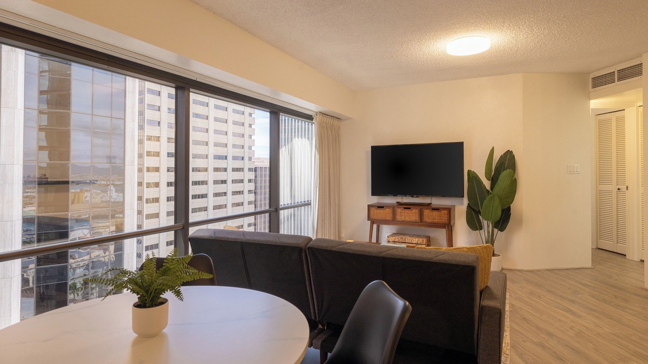 Photo of Livingroom in Downtown Honolulu