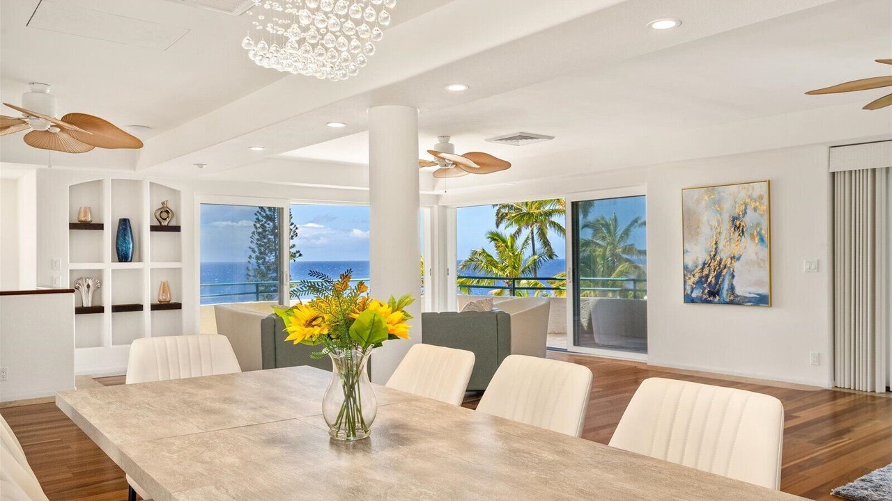 Photo of Others in Honolulu