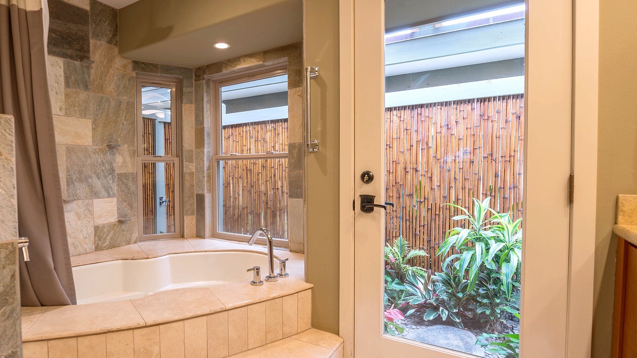 Photo of Bathroom in Kaanapali