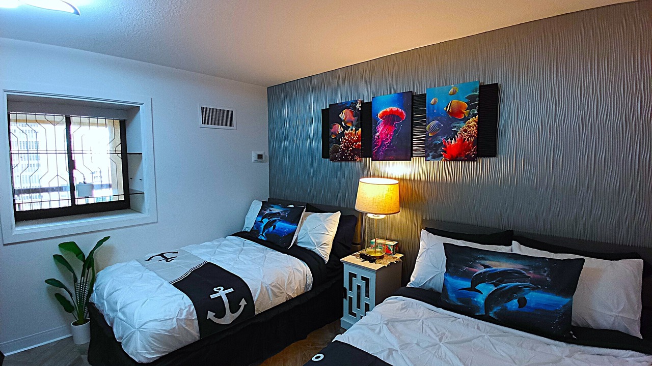 Photo of Bedroom in Diamond Head - Kapahulu - St. Louis
