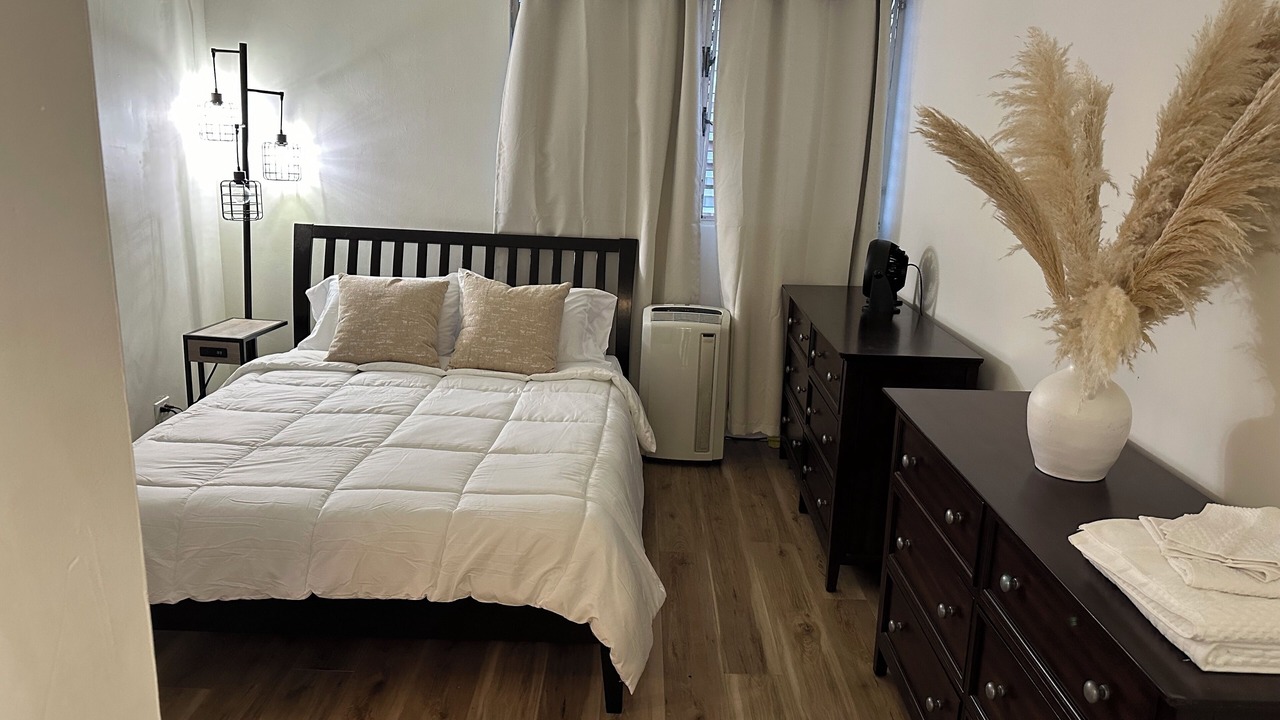 Photo of Bedroom in Western Honolulu