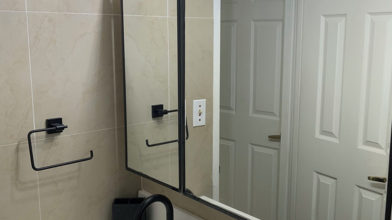 Photo of Bathroom in Western Honolulu