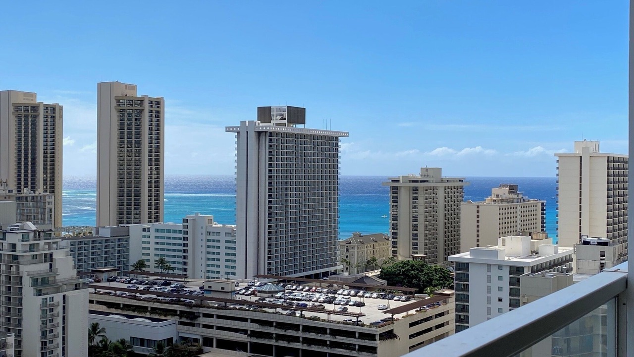 Photo of Patio Balcony in Diamond Head - Kapahulu - St. Louis