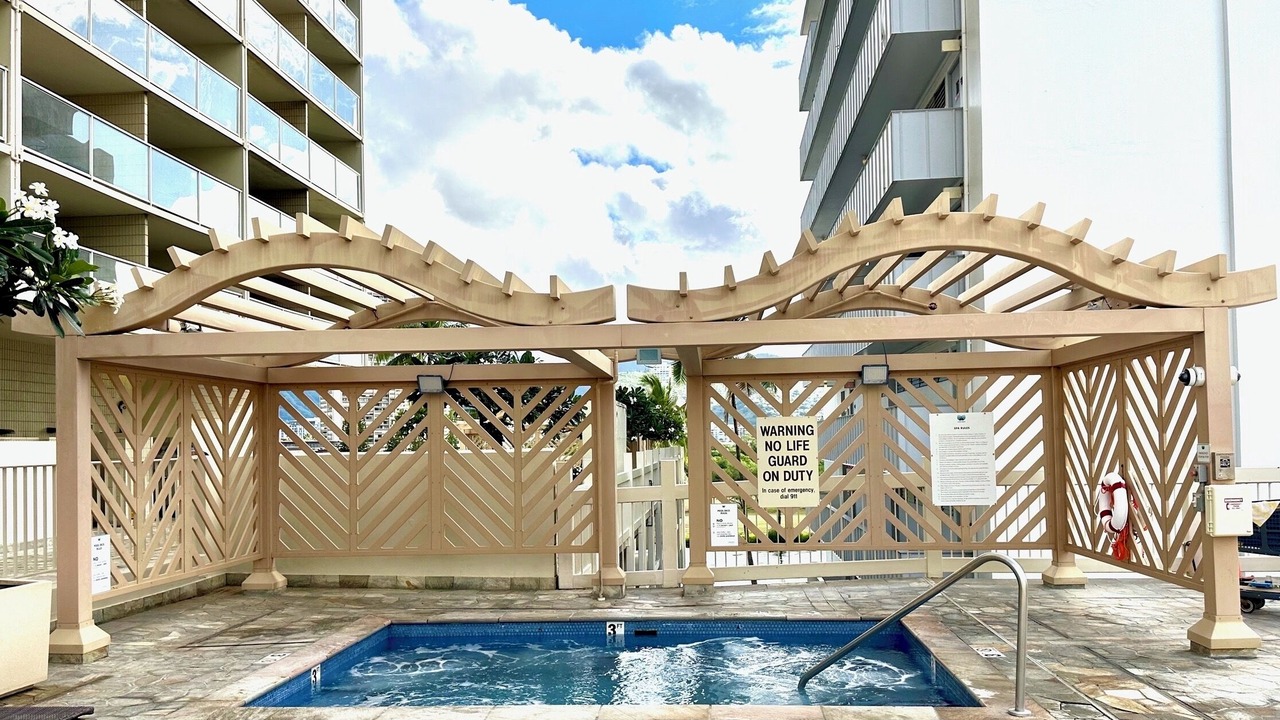 Photo of Outdoor in Diamond Head - Kapahulu - St. Louis