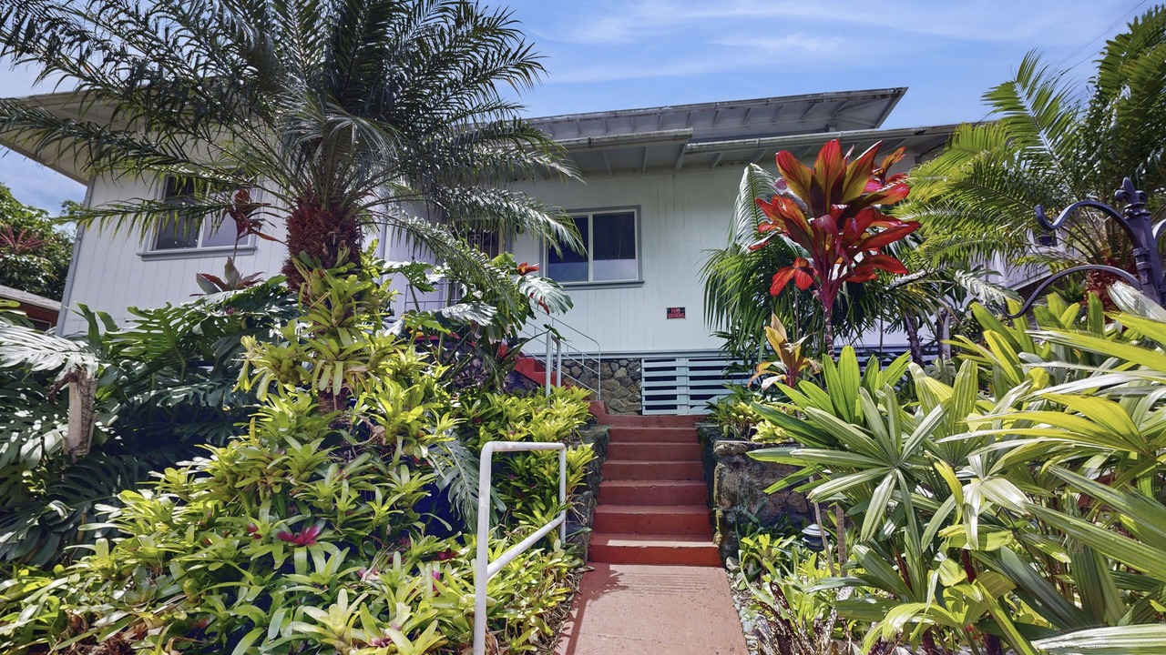 Photo of Outdoor in Kalihi Valley
