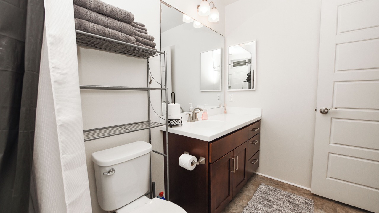 Photo of Bathroom in Ewa