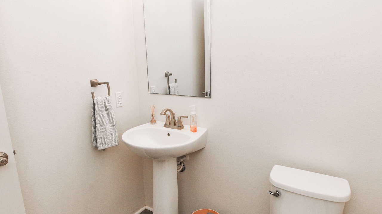 Photo of Bathroom in Ewa