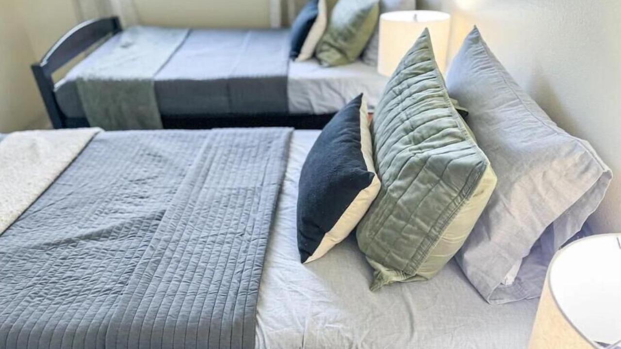 Photo of Bedroom in Ewa