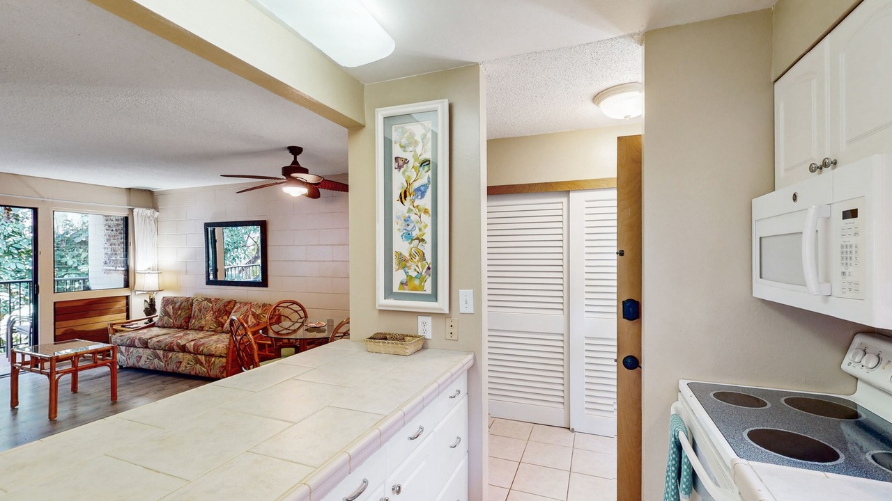 Photo of Kitchen in Maalaea