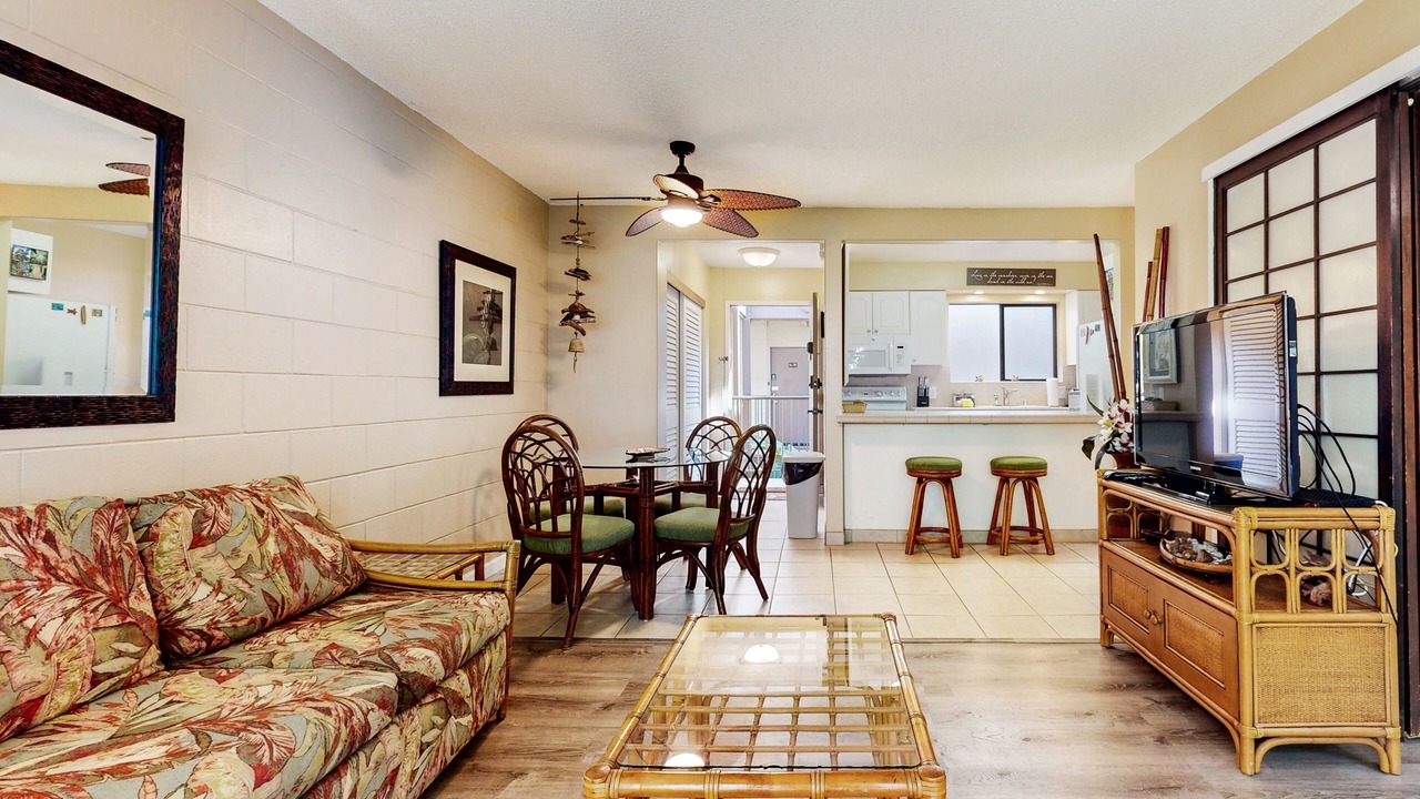 Photo of Livingroom in Maalaea