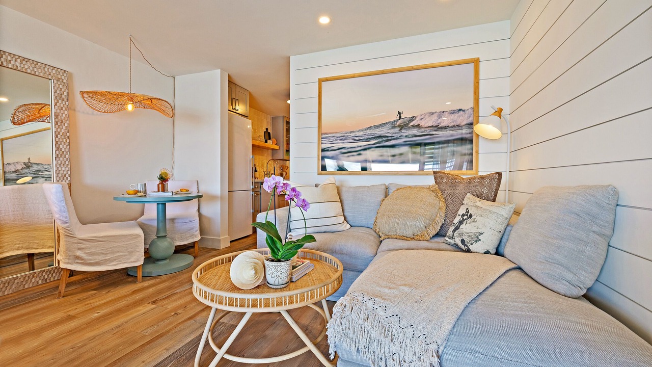 Photo of Livingroom in Kahana