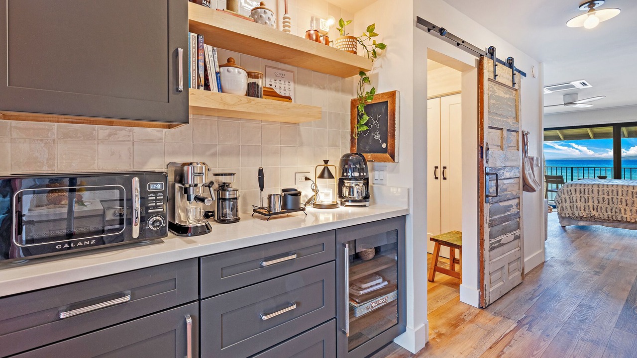 Photo of Kitchen in Kahana