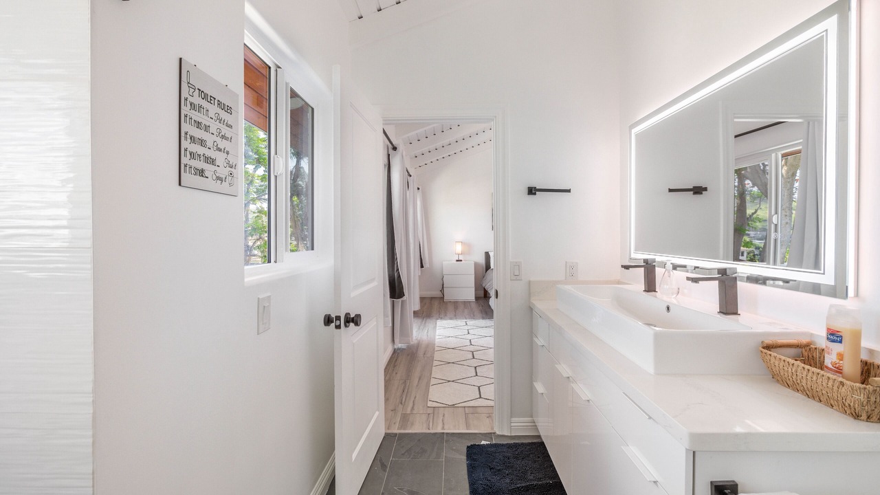 Photo of Bathroom in Kailua