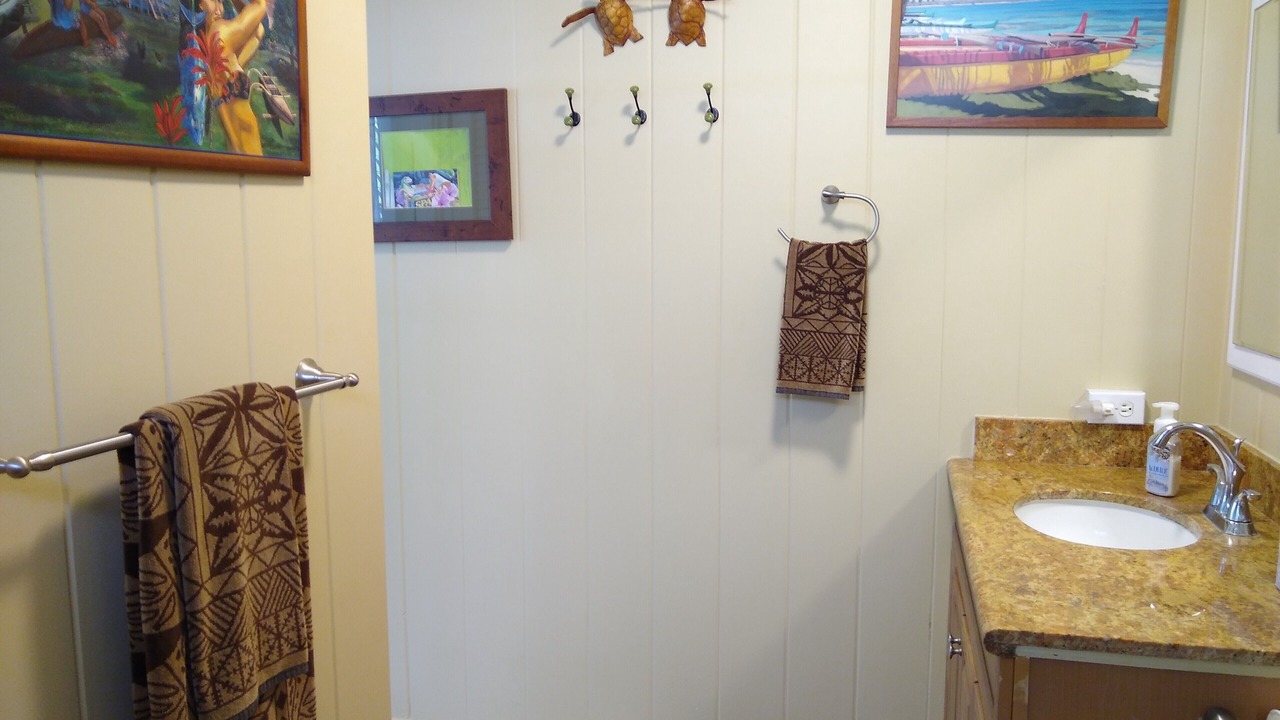 Photo of Bathroom in Kailua