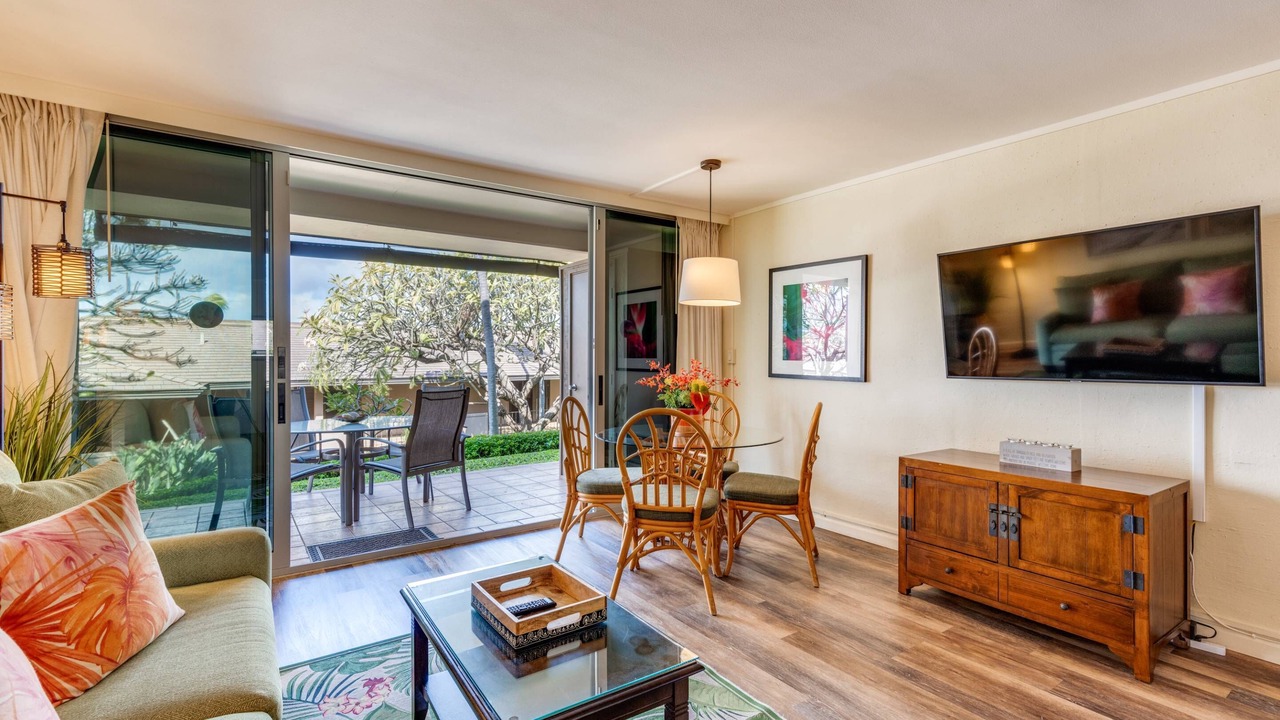 Photo of Livingroom in Kaanapali
