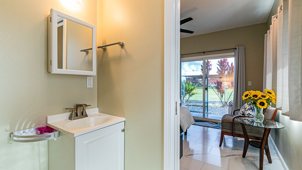 Photo of Bathroom in Hilo