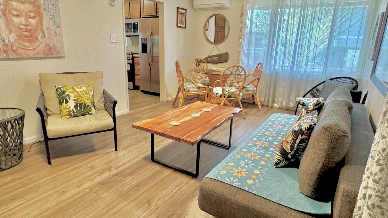 Photo of Livingroom in Ewa