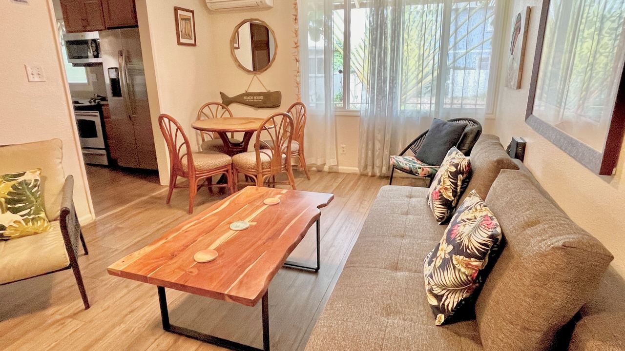 Photo of Livingroom in Ewa