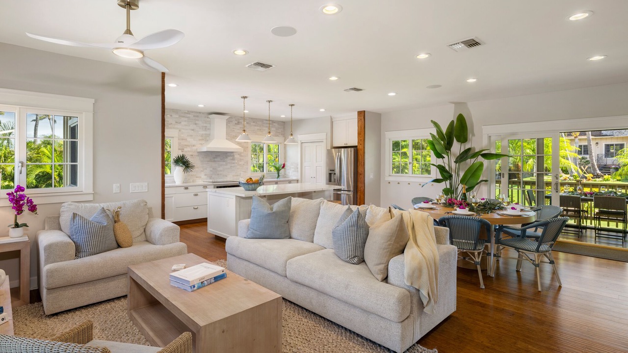 Photo of Livingroom in Kapalua