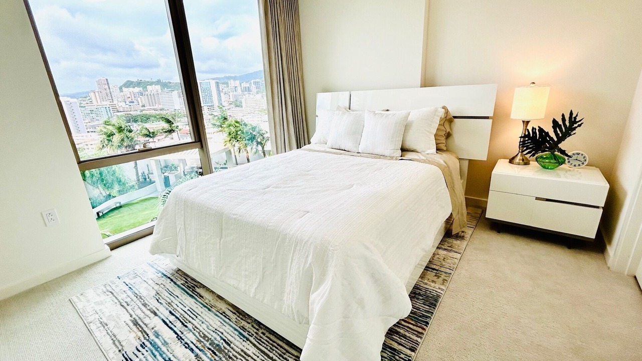 Photo of Bedroom in Ala Moana