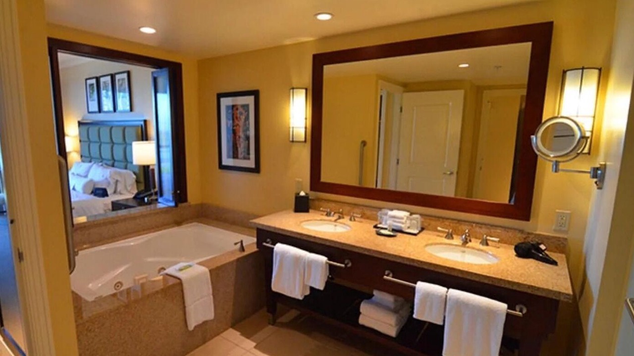 Photo of Bathroom in Kaanapali