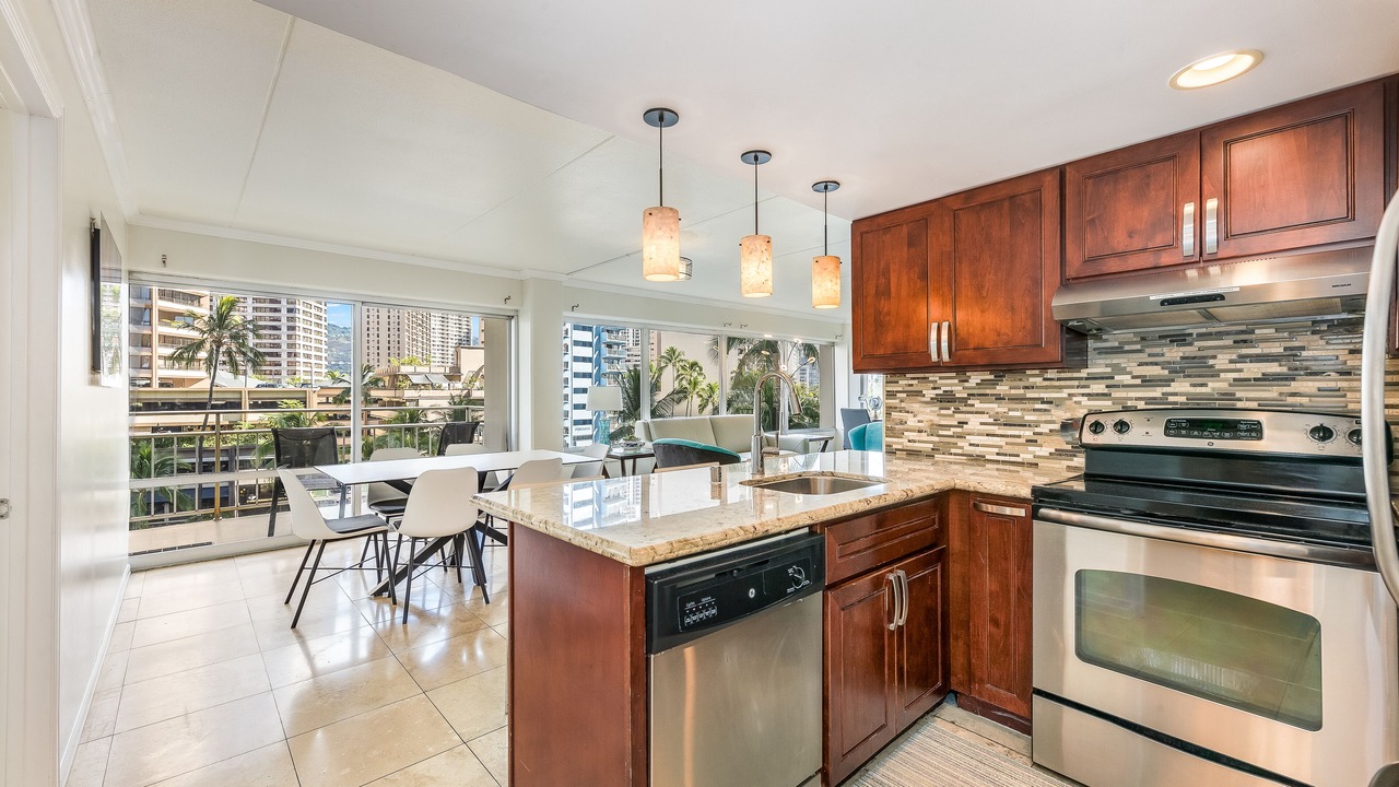 Photo of Kitchen in Waikiki