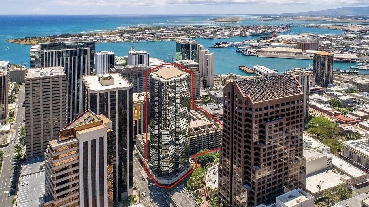 Photo of Others in Downtown Honolulu