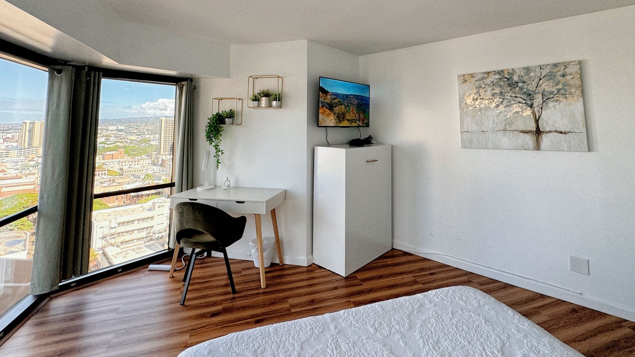 Photo of Bedroom in Downtown Honolulu