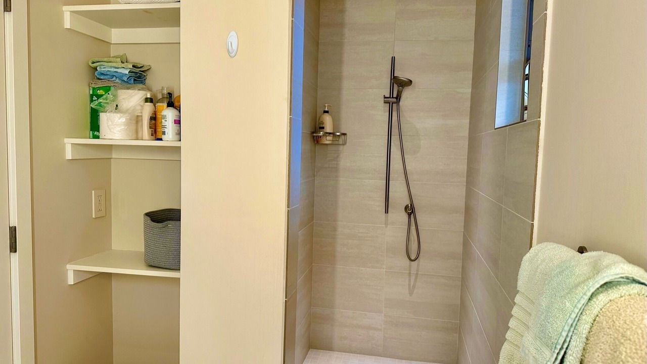 Photo of Bathroom in Kalama Tract