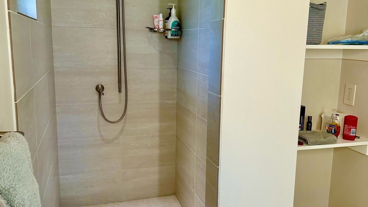 Photo of Bathroom in Kalama Tract