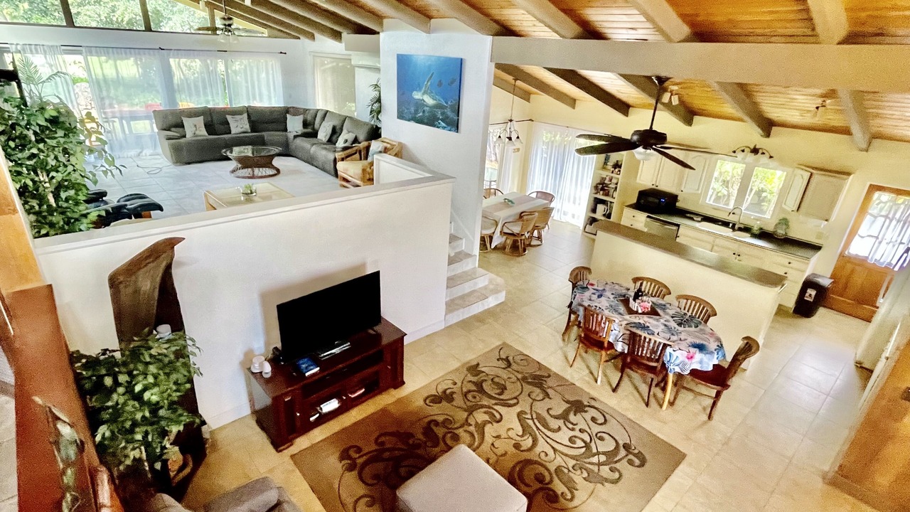 Photo of Livingroom in Keauhou