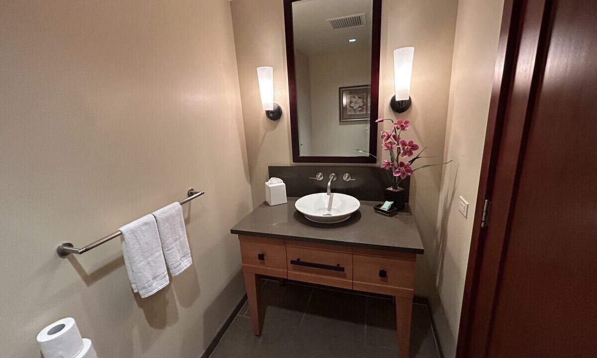 Photo of Bathroom in Ko Olina