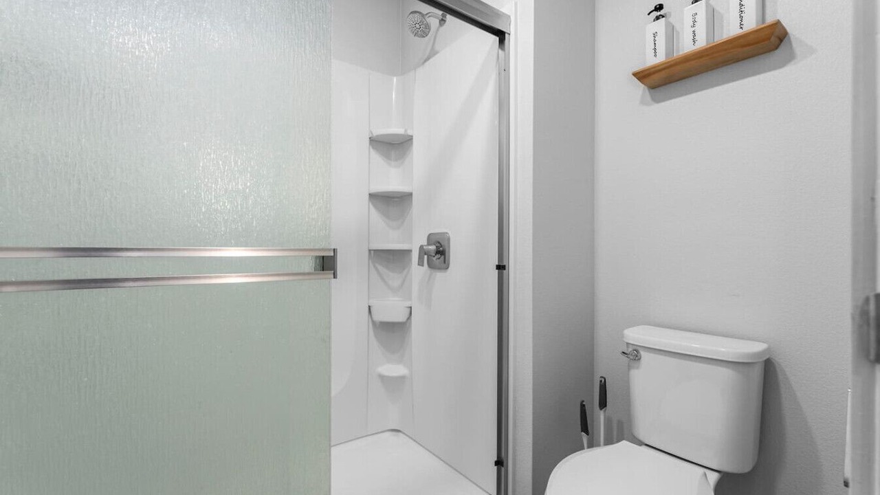 Photo of Bathroom in Ewa