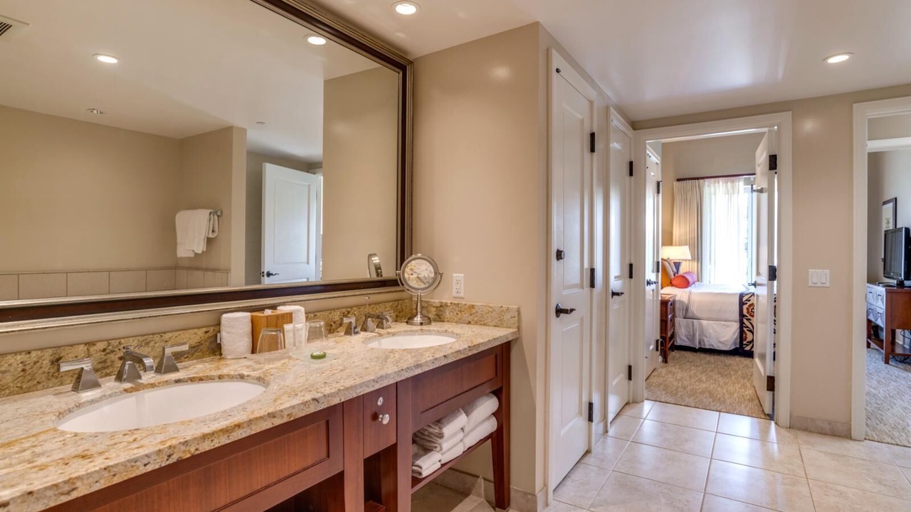 Photo of Bathroom in Honokowai