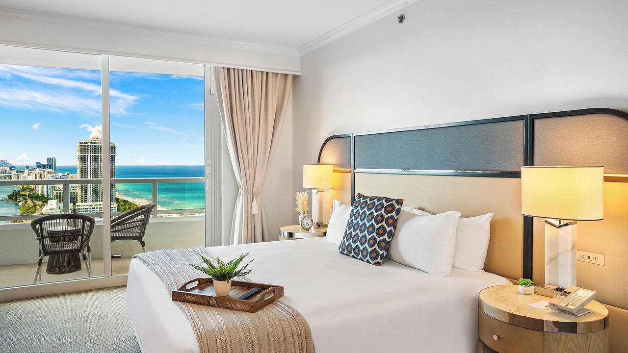 Photo of Bedroom in Mid Beach