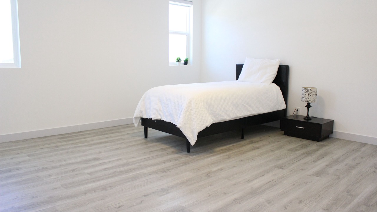 Photo of Bedroom in Portlock