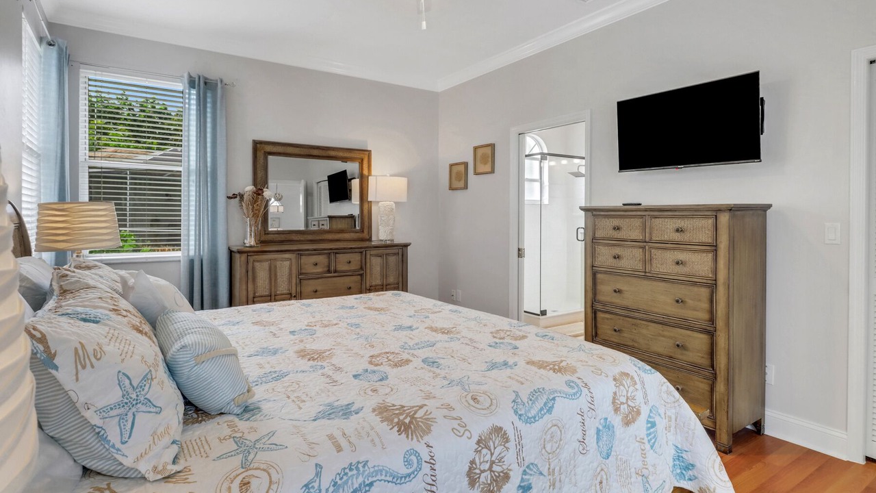 Photo of Bedroom in Central Naples