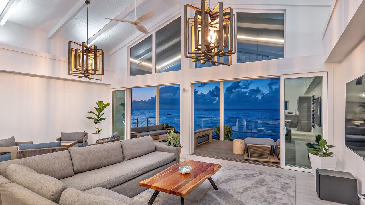Photo of Livingroom in Waialua