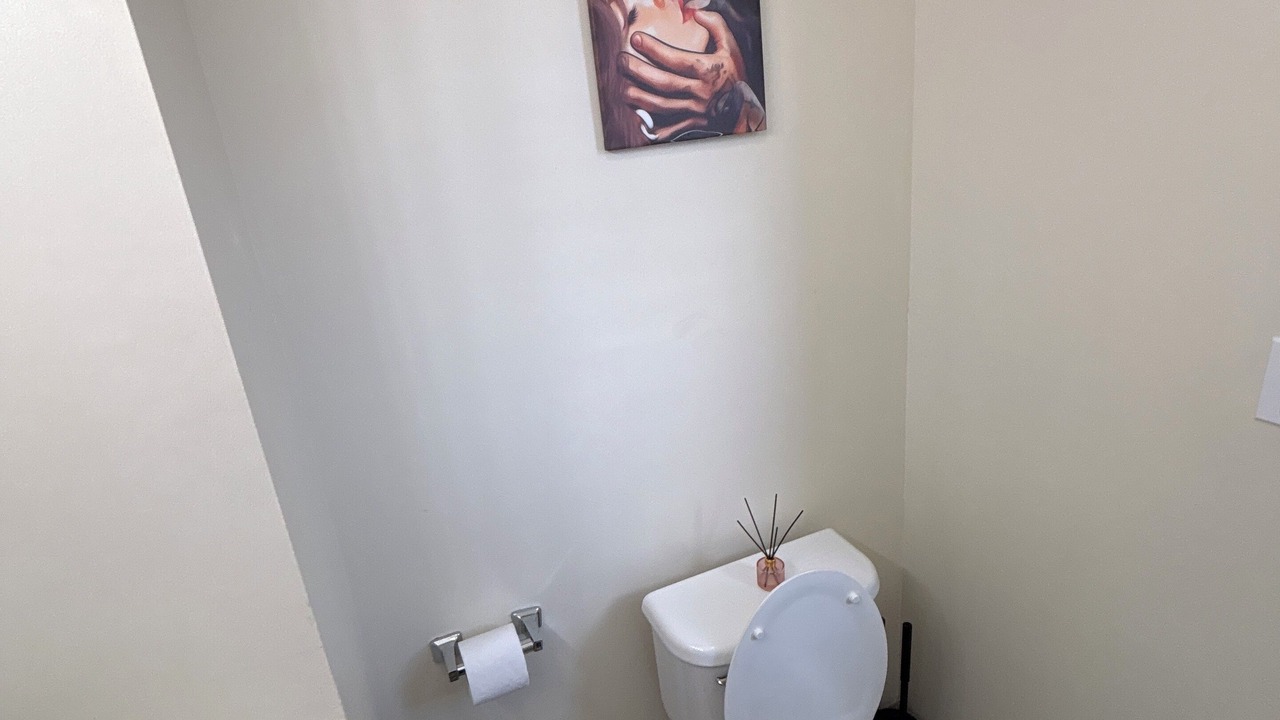 Photo of Bathroom in McCully - Moiliili