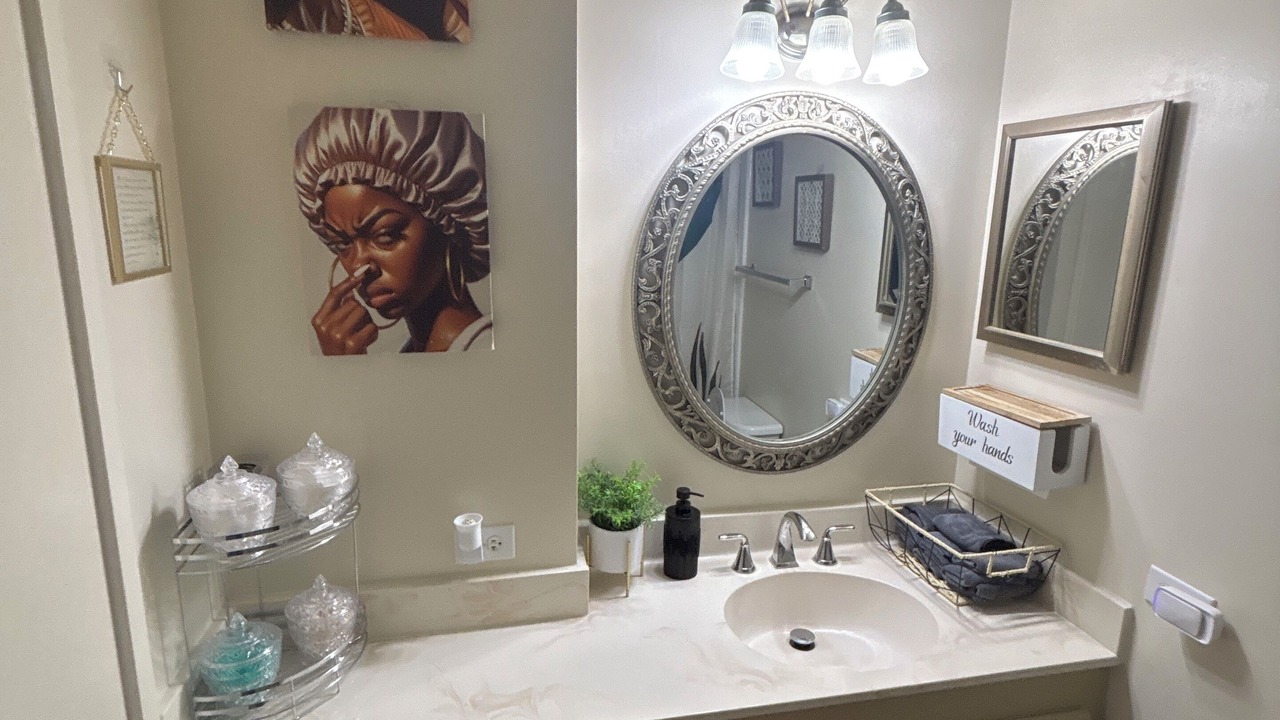 Photo of Bathroom in McCully - Moiliili