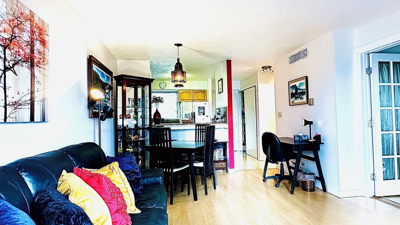 Photo of Others in McCully - Moiliili