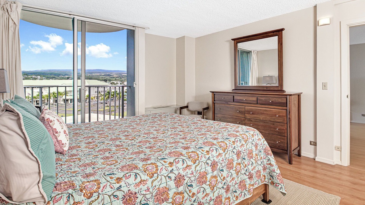 Photo of Bedroom in Hilo