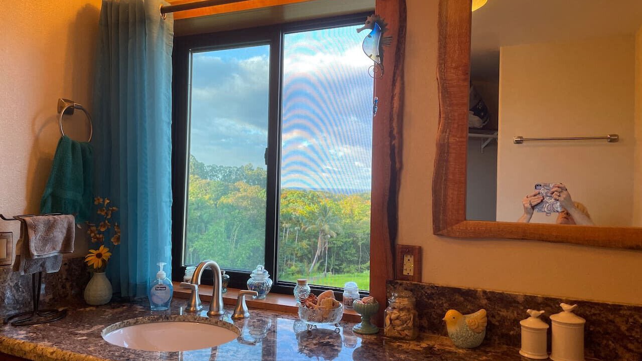 Photo of Bathroom in Paukaa