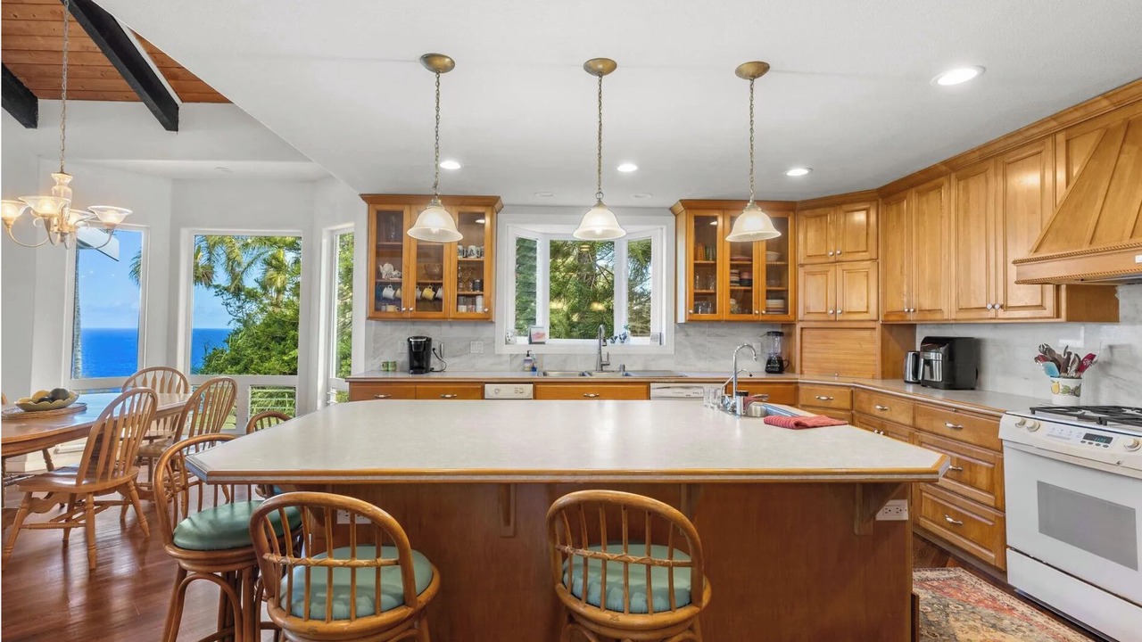 Photo of Kitchen in Ookala