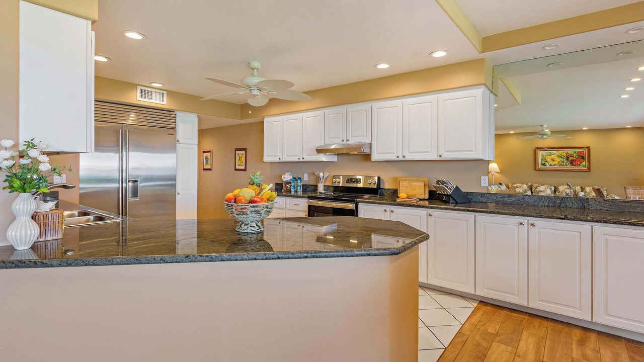Photo of Kitchen in Historic Lahaina Front Street