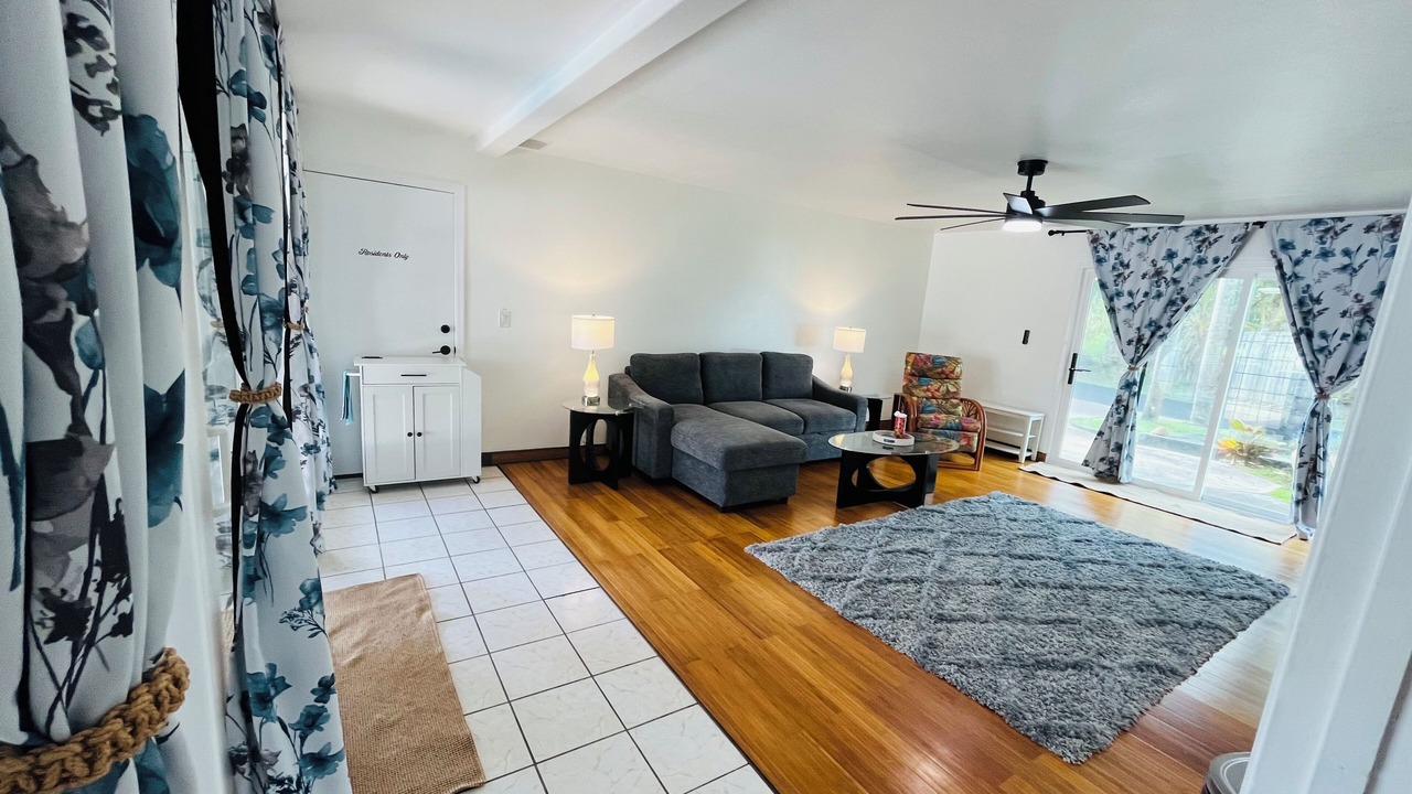 Photo of Livingroom in Kapoho