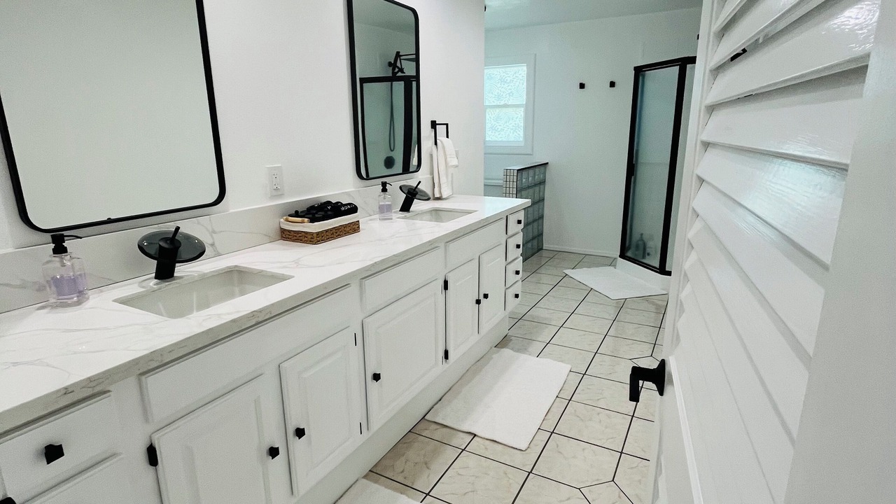 Photo of Bathroom in Kapoho