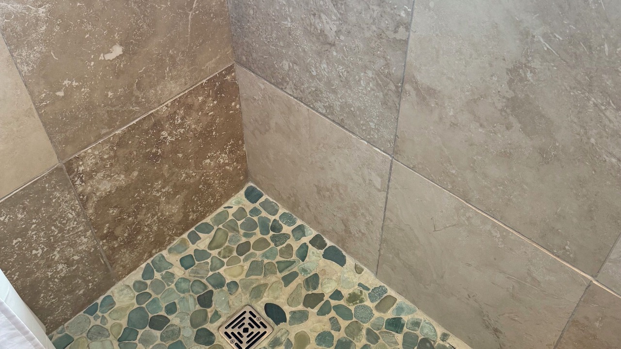 Photo of Bathroom in Kaimuki