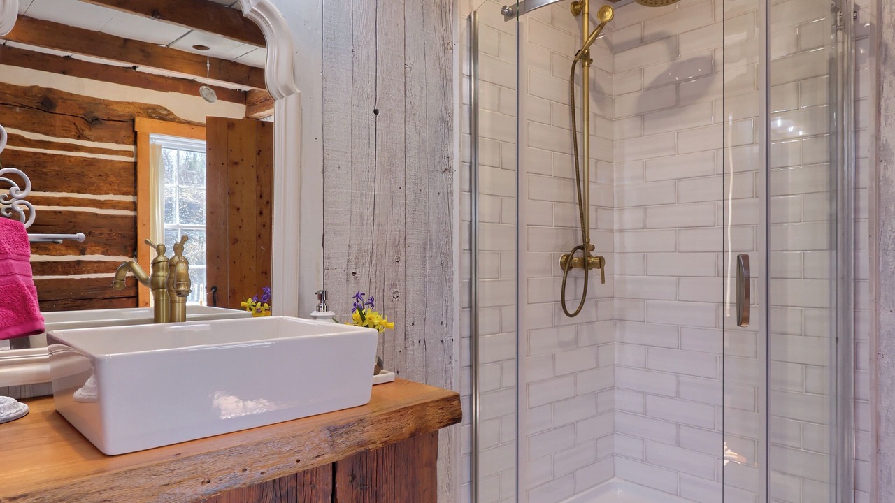 Photo of Bathroom in Elizabethtown